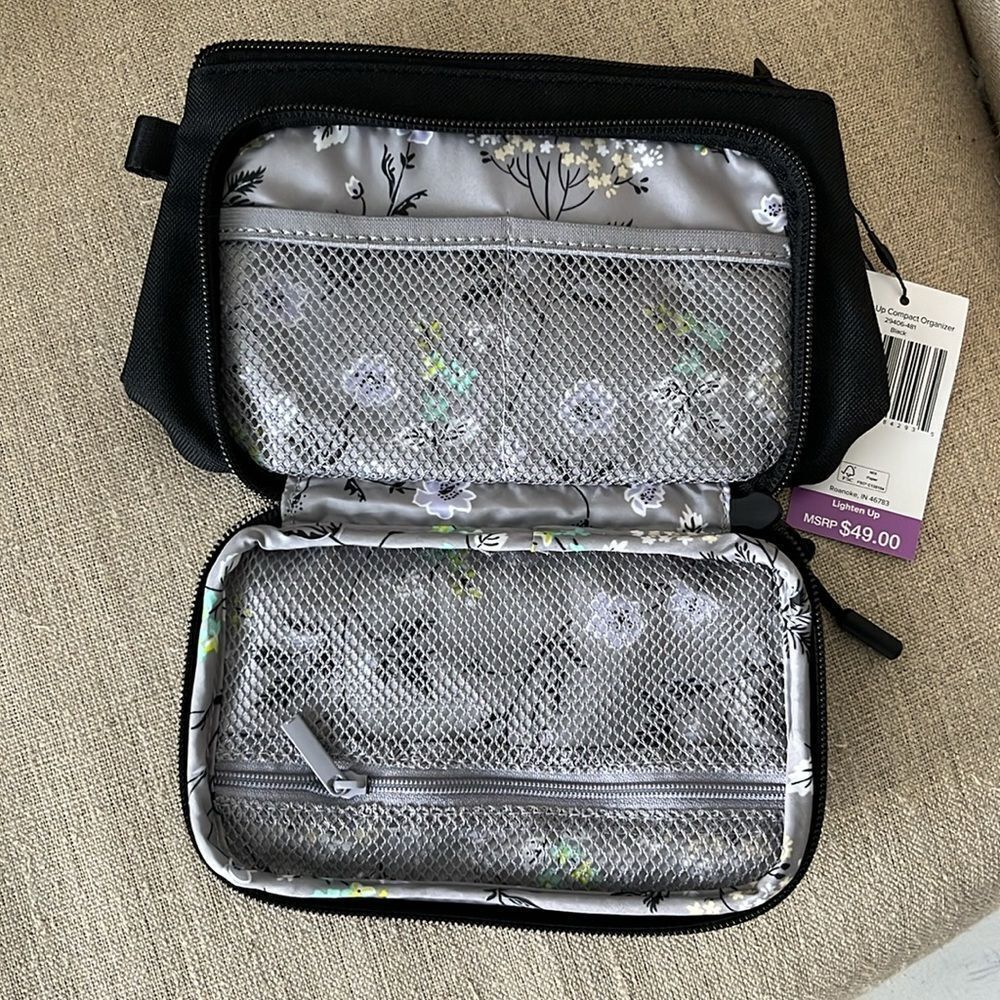 Vera Bradley Lighten Up Compact Zip Organizer Black NWT